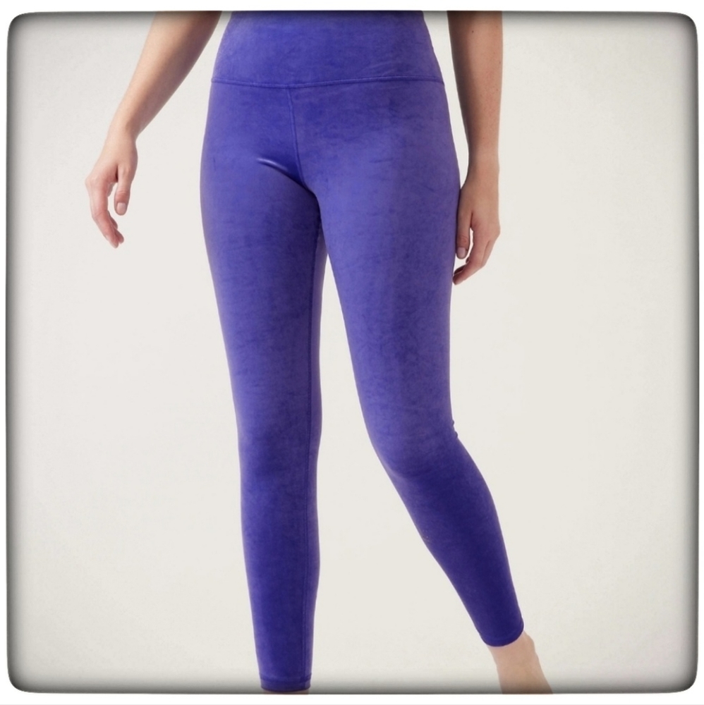 Athleta Elation Velvet Tight Leggings-Small